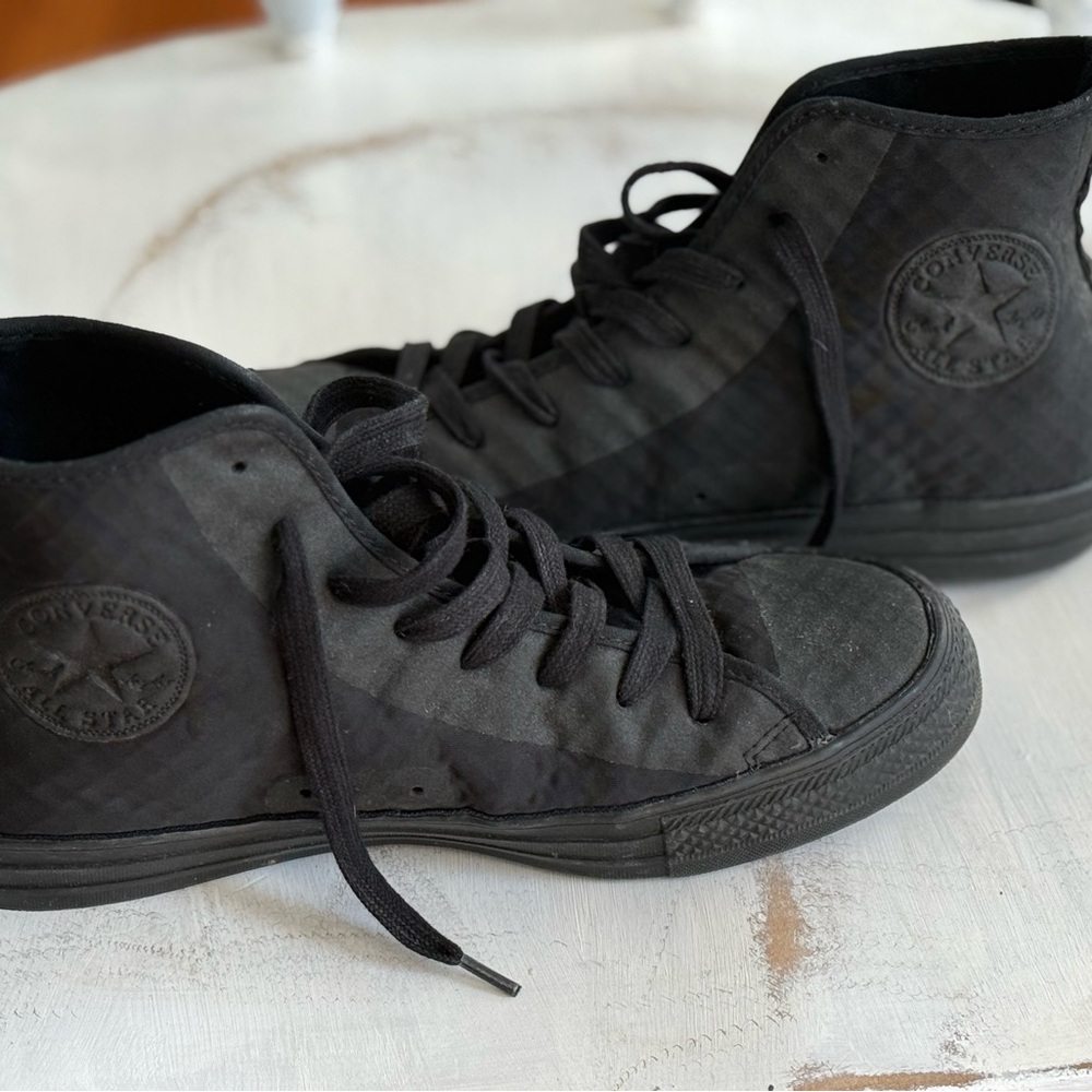Converse Women’s Black High-Top Sneakers